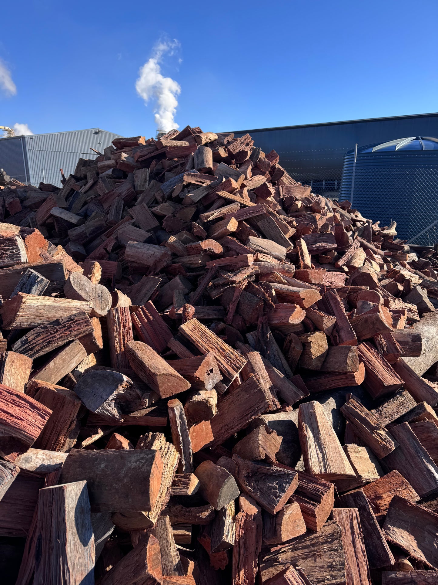 Western Hardwood Mix Firewood Trailer Load